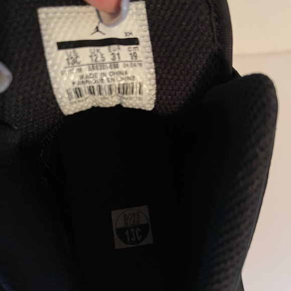 Jordan 1 Mid Alt (PS) sneakers toddler size 13c - Picture 5 of 5